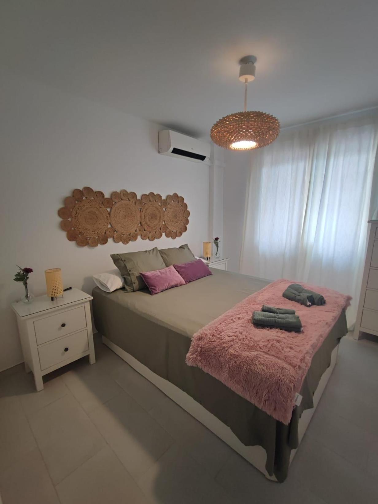 Apartamento Pilar Sevilla Kültér fotó